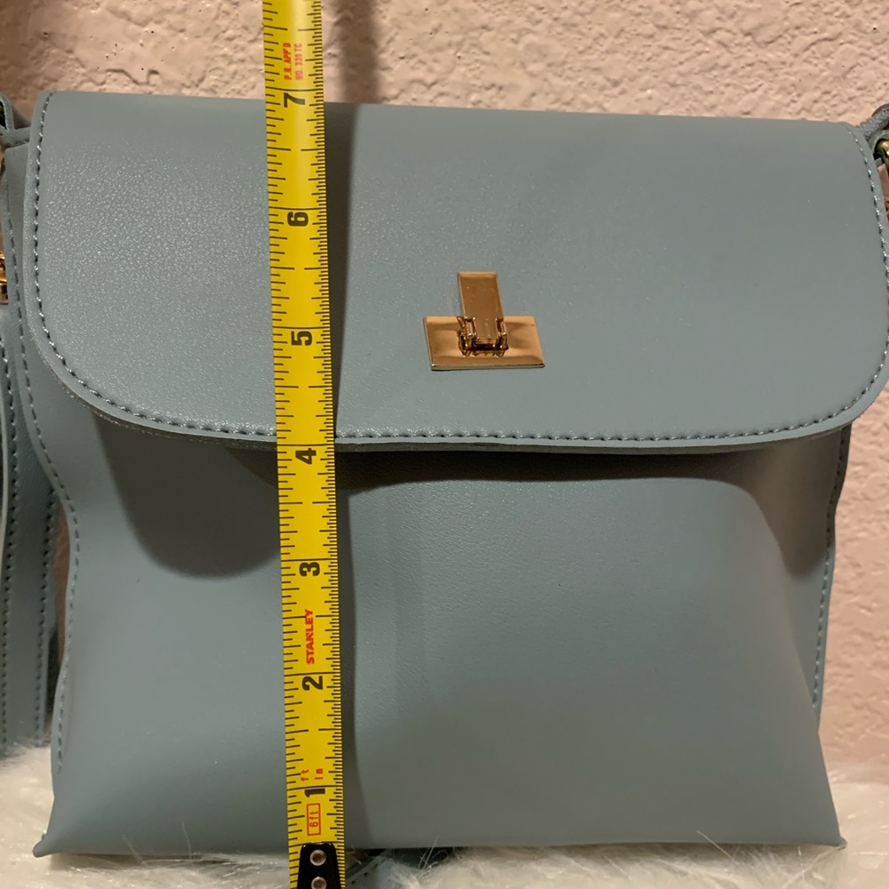 Casual every day hang bag